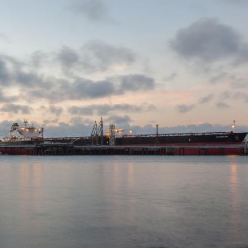 Explozie inexplicabilă la bordul unui petrolier în largul coastelor Libiei