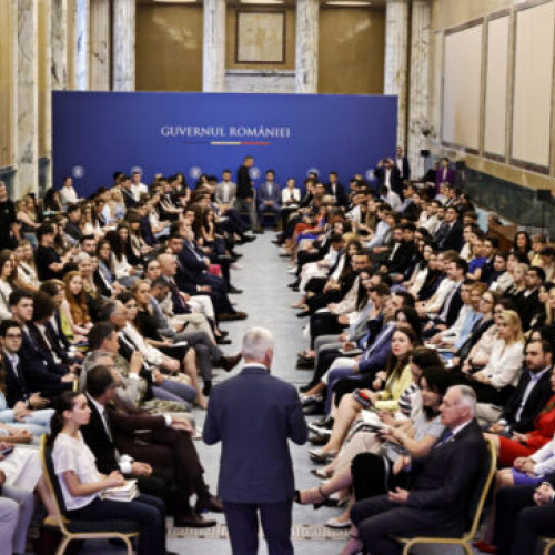 numit programul oficial de internship al guvernului, ediția a XII-a, a fost lansat astăzi la Palatul Victoria, cu participarea șefului Cancelariei Prim-ministrului, Mihai Jurca, și a altor oficiali de rang înalt. Potrivit newsbucuresti.ro, cei 150 de tineri selectați au fost aleși dintr-un total de peste 1900 de candidați, fiind remarcați prin studiile solide și simțul responsabilității civice.