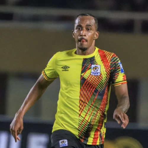 universitatea cluj pe cale sa obțină un fundaș cu experiență internațională