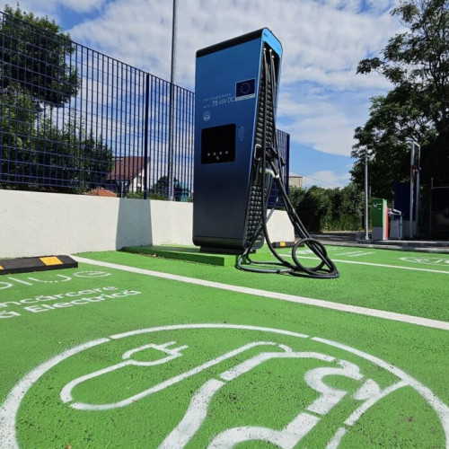 Primăria Sectorului 4 va instala 50 de stații de încărcare rapidă pentru mașini electrice