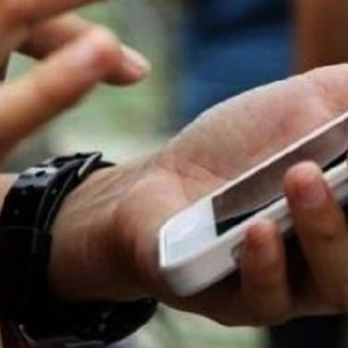 Tânăr de 16 ani, suspectat de tâlhărie calificată, reținut în Baia Mare