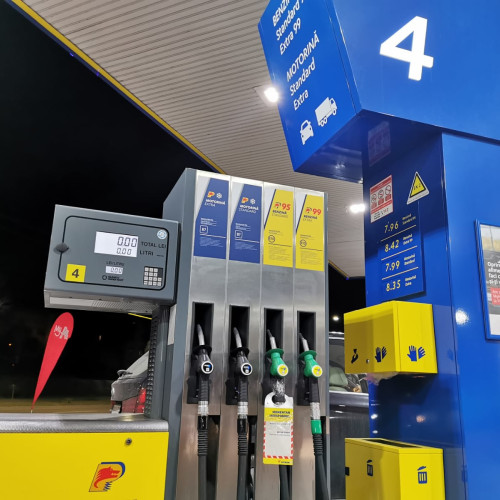 Creșterea accizelor și a TVA-ului va afecta prețurile carburanților începând din august