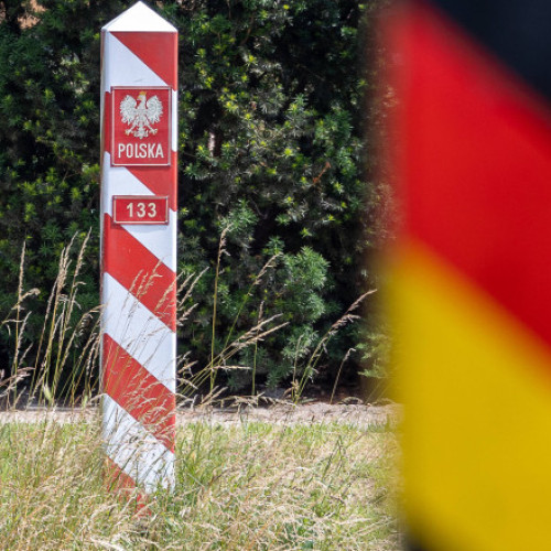 Polonia introduce controale la frontierele UE pentru a limita fluxurile de migranți