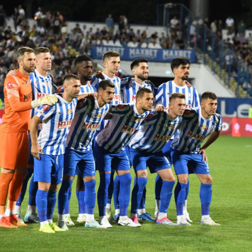 ACSM Politehnica Iași își continuă campania de întărire pentru sezonul 2025-2026 al ligii a doua de fotbal, anunțând noi transferuri și negocieri în aceste zile. Potrivit informațiilor raportate de ziaruldeiasi.ro, după ce a transferat doi jucători zilele trecute, formația ieșeană intenționează să finalizeze și alte achiziții pentru a-și consolida lotul.