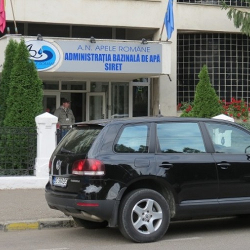 Scandal legat de sporurile angajaților din administrație: anomalii la ABA Siret