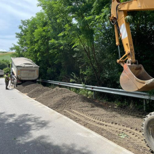 Lucrări de întreținere pe drumul județean DJ 109C din județul Cluj