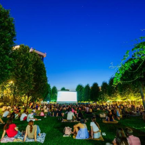 noua editie a evenimentului movie nights revine cu un program special