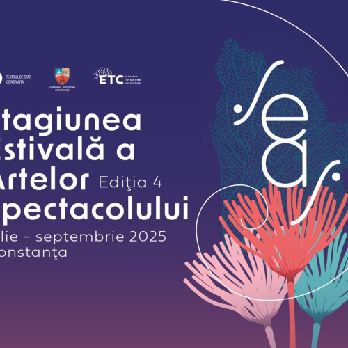 Seas 2025, cea mai amplă ediție a stagiunii estivale dedicate artelor spectacolului din Europa, transformă Constanța într-o adevărată scenă culturală. Evenimentul, care se desfășoară în zece locații emblematice ale orașului, oferă publicului o selecție de peste 80 de spectacole de teatru, muzică, dans și performance, susținute de artiști din țară și străinătate. Potrivit ziarului amprenta.ro, organizatorii așteaptă peste 95.000 de spectatori, compusi din localnici, turiști și iubitori de cultură din întreaga țară și din străinătate.