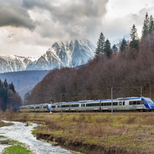 Trenuri pe ruta Brașov-Zărnești vor fi anulate în perioada 7-11 iulie