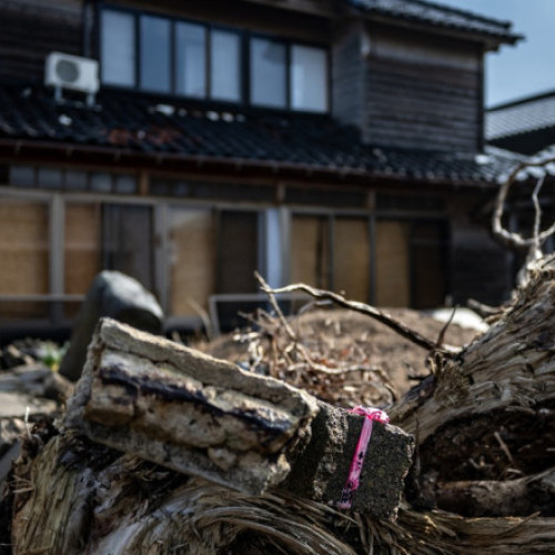 Japonia evacuează locuitori de pe insulele din sud-vest din cauza cutremurelor repetate