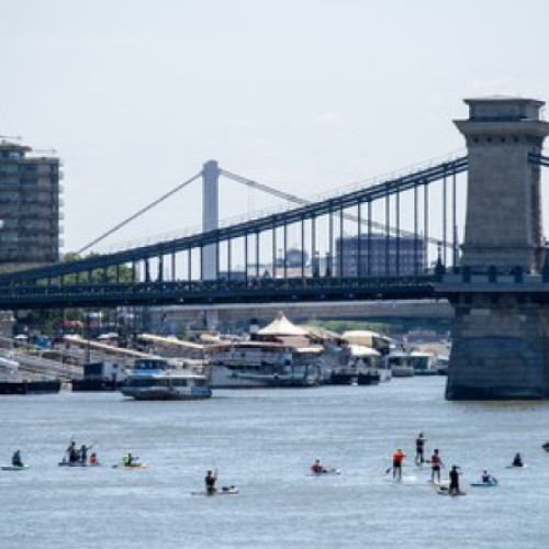 Nivelul scăzut al Dunării afectează transportul și ecosistemele din Ungaria