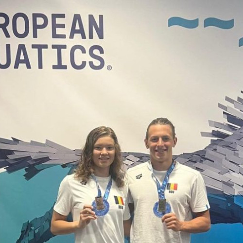 Robert Badea, campion european la juniori în inot, a câștigat medalia de aur la 400 m mixt la Samorin