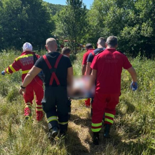 doua persoane găsite în stare de inconștiență într-un bazin de apă în Dej