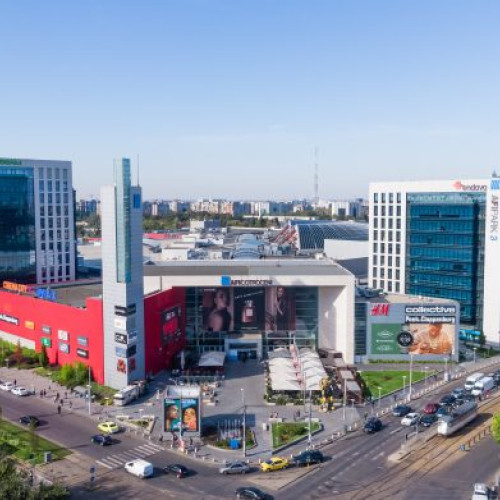 accesul în mallul afi cotroceni a fost reluat după incendiul de la acoperiș