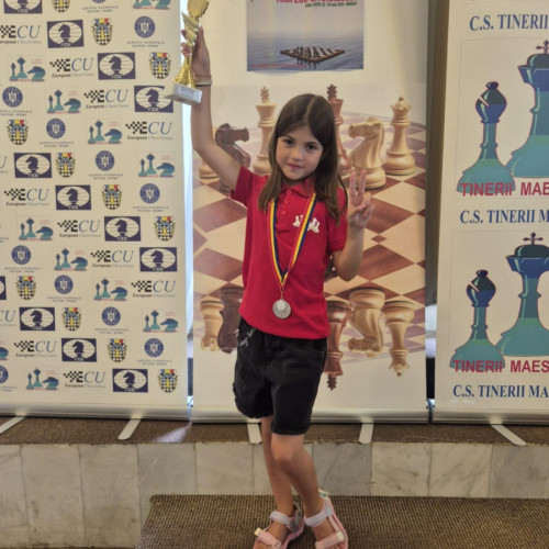 tânără sahistă din galati, Ilinca-Natalia Oprisan, ocupă locul al doilea la trofeul litoralului