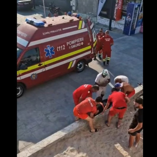 Un tânăr rănit pe plaja Belona din Eforie, transportat la spital pentru investigații