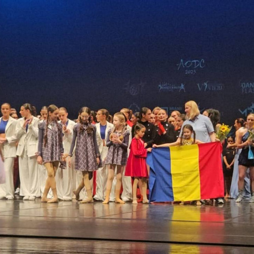 elevele de la liceul de arte din targoviște au obținut premii la competiția internațională de dans din anul 2025