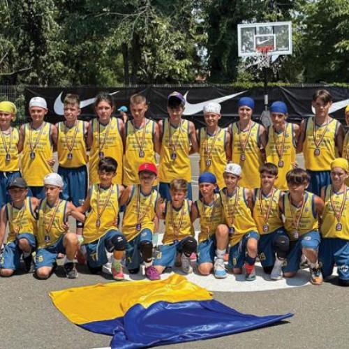 Echipa de mini baschet a CSM BBA Petrolul Ploiești a participat la competiție națională în Costinești