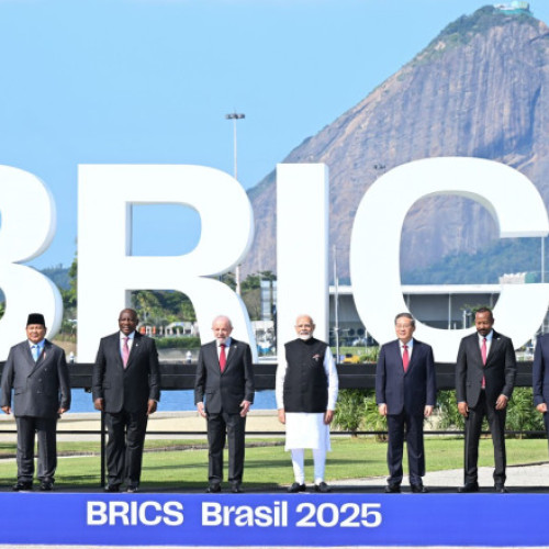 Trump amenință cu tarife suplimentare pentru țările BRICS în contextul summitului de la Rio