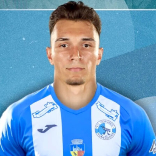 Corvinul Hunedoara aduce un atacant cu experiență din Superliga România