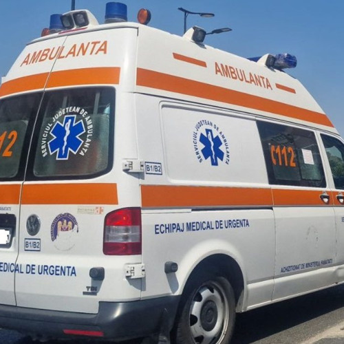 fata din harșova, transportată de urgență cu elicopterul după probleme respiratorii