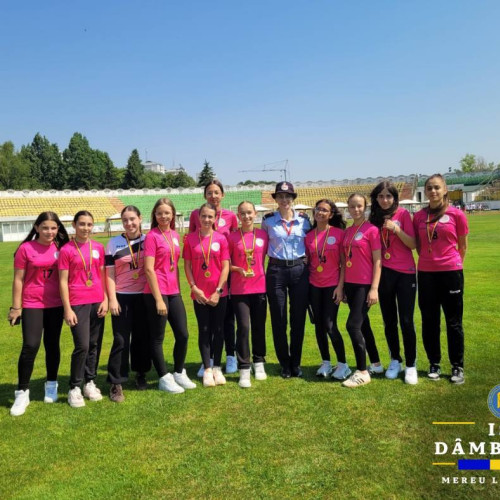 Echipajele dambovitene au avut o participare remarcabilă la concursul național "Prietenii pompierilor"