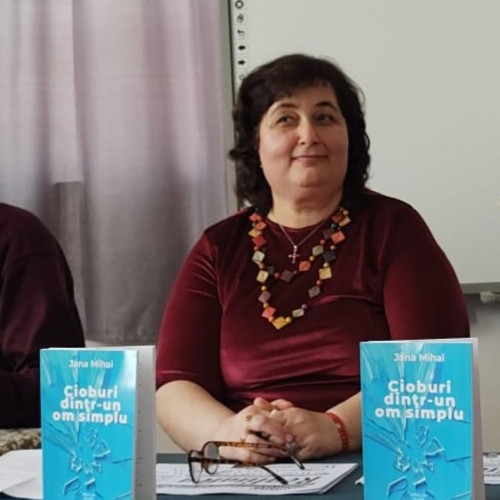 lansare de carte la salonul cultural &quot;Armonii de toamnă&quot;