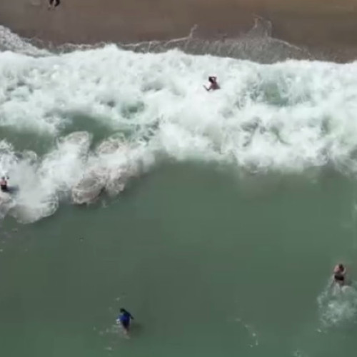 Vremea rea a stricat planurile turiștilor de pe litoral, în plin sezon estival