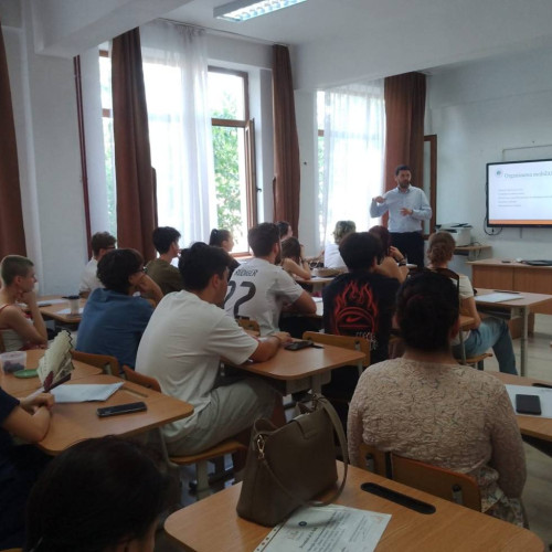 Elevi și profesori de la liceul de arte din Târgoviște au participat la un proiect Erasmus în Salamanca, Spania