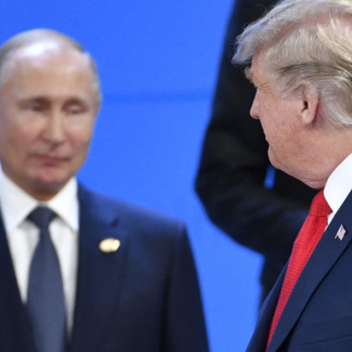 Trump a afirmat că a amenințat Putin cu bombardarea Moscovei în cazul unui atac asupra Ucrainei