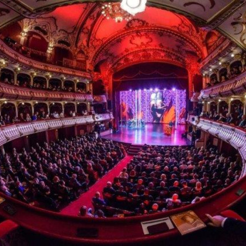 suma semnificativă destinată teatrelor și instituțiilor culturale din localități