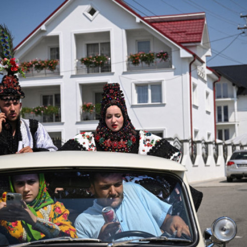 șapte din zece români se simt presionați să cheltuiască prea mult la nunți