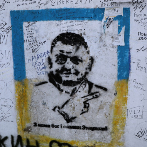 Valeri Zalujnii, cel mai de încredere personaj public în Ucraina, în fruntea unei recente sondări