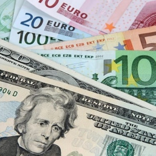 Dobânzile ROBOR au scăzut, indicând o evoluție pozitivă pe piața interbancară