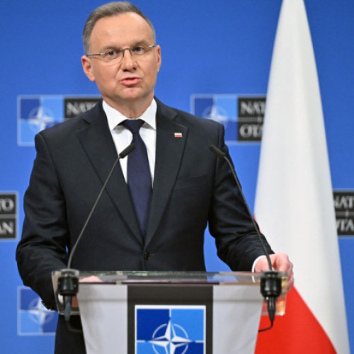 Andrzej Duda critică atingerea Poloniei de către aliați și Ucraina în ultimele sale interviuri