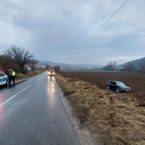 Autoturism ieșit în decor în Sânnicoară, fără victime