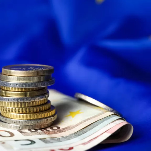 Propunere privind sporurile pentru fonduri europene: între 5 și 50% în funcție de progres și timp de lucru