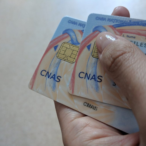 Casa Națională de Asigurări de Sănătate clarifică modul de obținere a calității de asigurat pentru persoanele cu venituri din drepturi de autor și alte surse