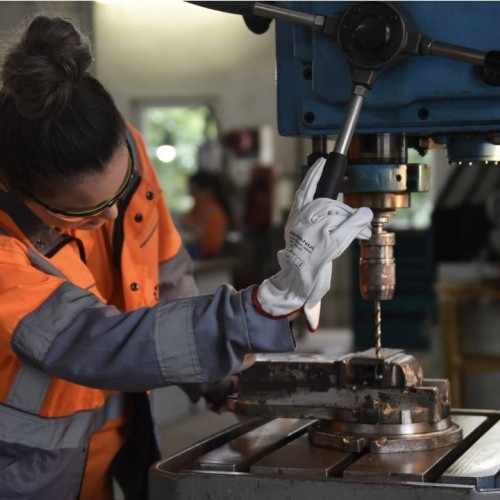 holcim romania a deschis inscrierile pentru cea de-a treia ediție a școlii tehnice