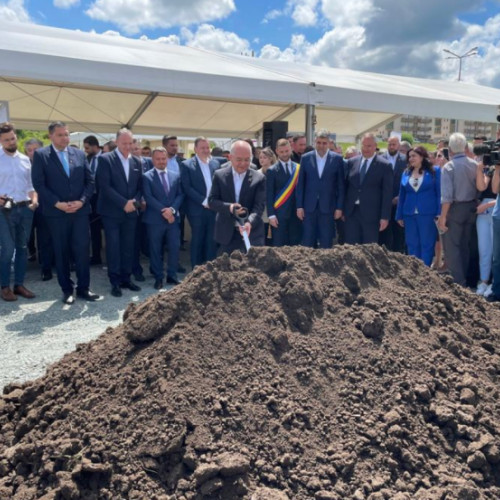 proiectul metroului din cluj riscă să devină cel mai costisitor eșec administrativ, avertizează consilierul local USR, alexandra oana