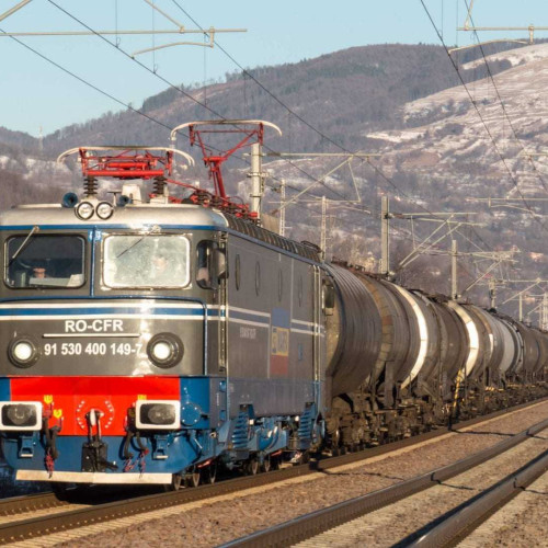 Traficul feroviar pe magistrala București – Brașov a fost reluat complet după intervențiile echipelor de specialitate