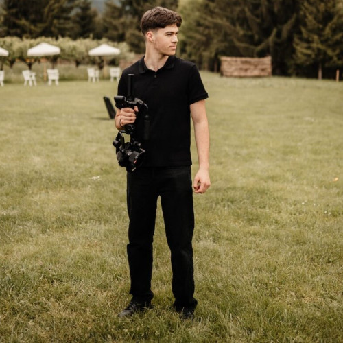 documentarul „viața pe opt roți”, realizat de elevii de la media digitala, nominalizat la seaWave film fest 2025