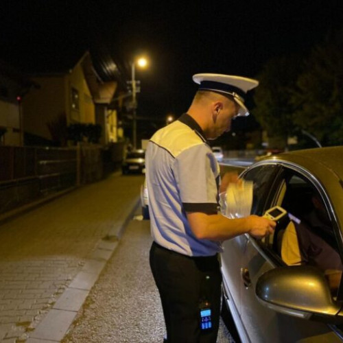 fetiță de 17 ani prinsă la volanul unei mașini cu proprietarul beat, pe raza comunei berchiștii