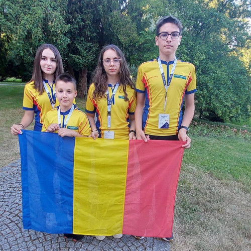 performanță de excepție pentru sportivii din Târgoviște la Campionatul Mondial de radio orientare din Cehia