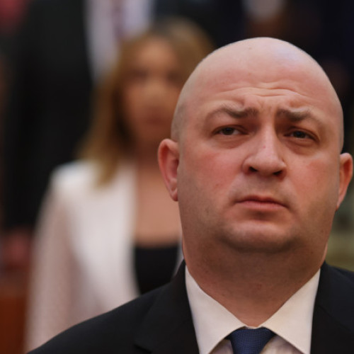 Deputatul Silviu Vexler își returnează ordinul național pentru merit din cauza poziției lui Nicușor Dan