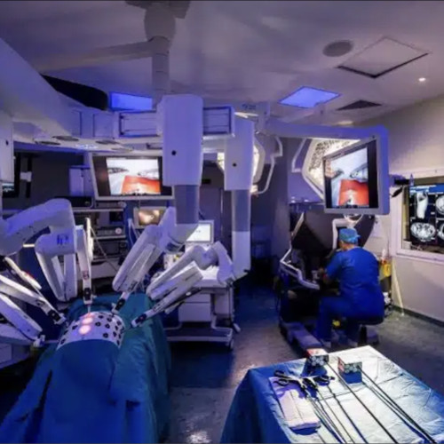 program național de intervenții chirurgicale robotice gratuite pentru copii și tineri la cluj