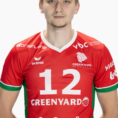 transferuri și rezultate sportive la galati: voleibalist estonian, turneu de badminton și cursuri de înot