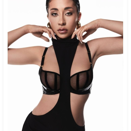 Nicole Cherry revine vara aceasta cu o melodie emoționantă: „Ochii tăi triști”