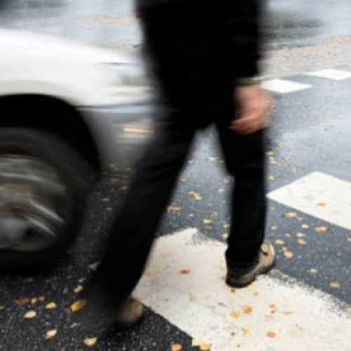 Trei pietoni agresivi și comportament iresponsabil în Cluj