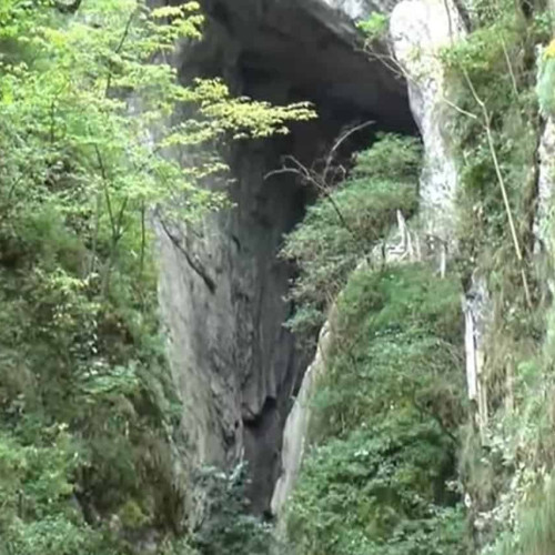 huda lui papara: o peşteră spectaculoasă din judeţul alba